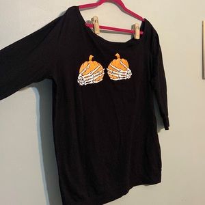 Grabbing pumpkins top